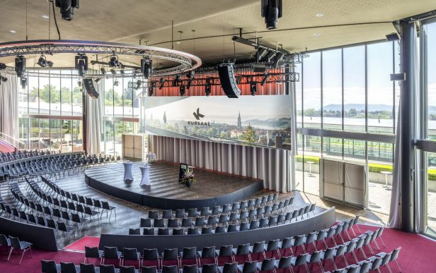 congrès
grand auditorium et espace de conférence